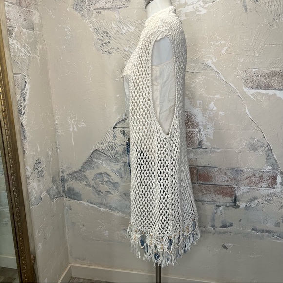 Crochet open weave cream open front sleeveless long cardigan macrame fringe - Picture 3 of 8